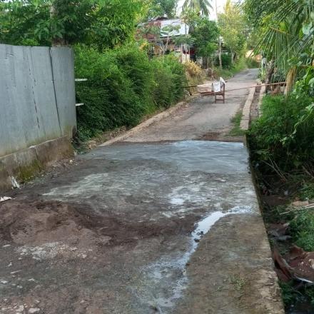 Perbaikan Jalan Ambles di Desa Bawahan Pasar Kecamatan Mataraman Kab. Banjar